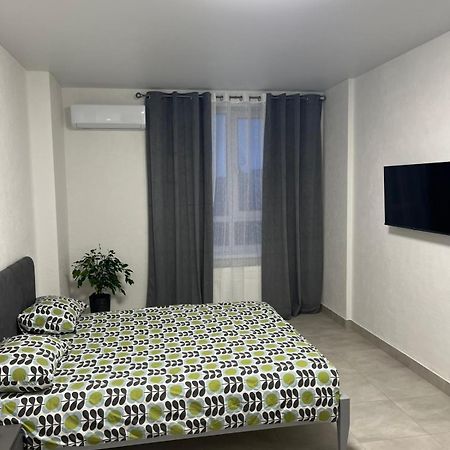 Апартаменти Люкс 5 Khmelʼnytsʼkyy Esterno foto